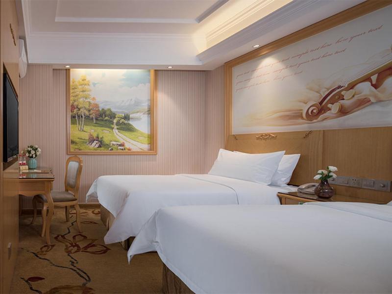 Vienna 3 Best Hotel Guangxi Nanning Station Экстерьер фото