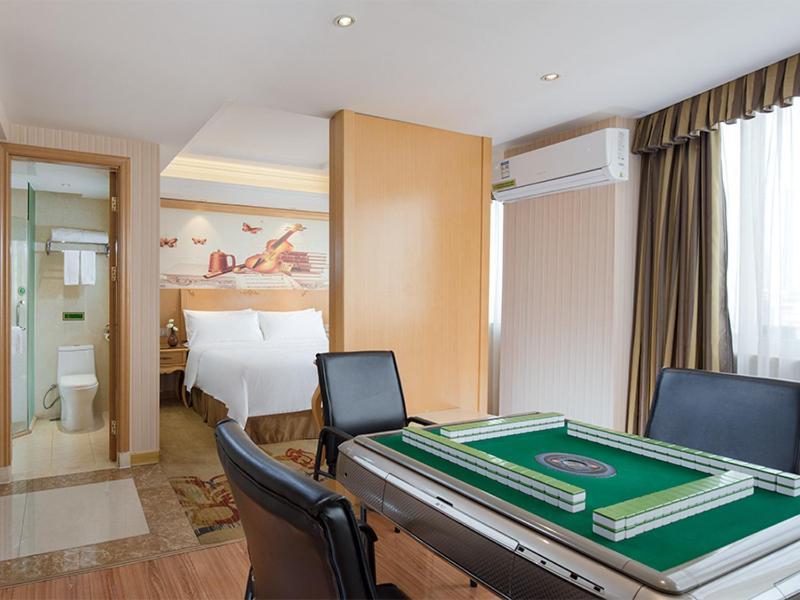 Vienna 3 Best Hotel Guangxi Nanning Station Экстерьер фото