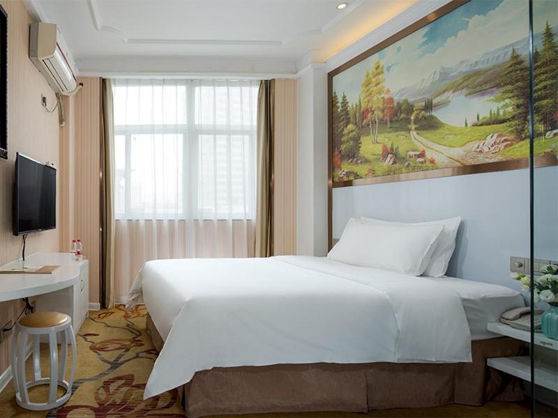 Vienna 3 Best Hotel Guangxi Nanning Station Экстерьер фото
